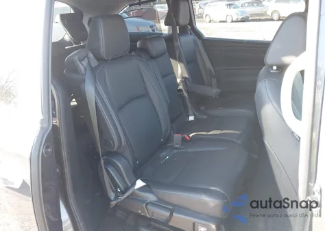 2023 Honda Odyssey Touring z USA, uszkodzony, nr VIN 5FNRL6H87PB032578